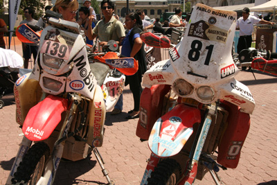 113 Pablo Busin and Gabriel Juan Bottazzini both from Argentina on Honda 450s.jpg